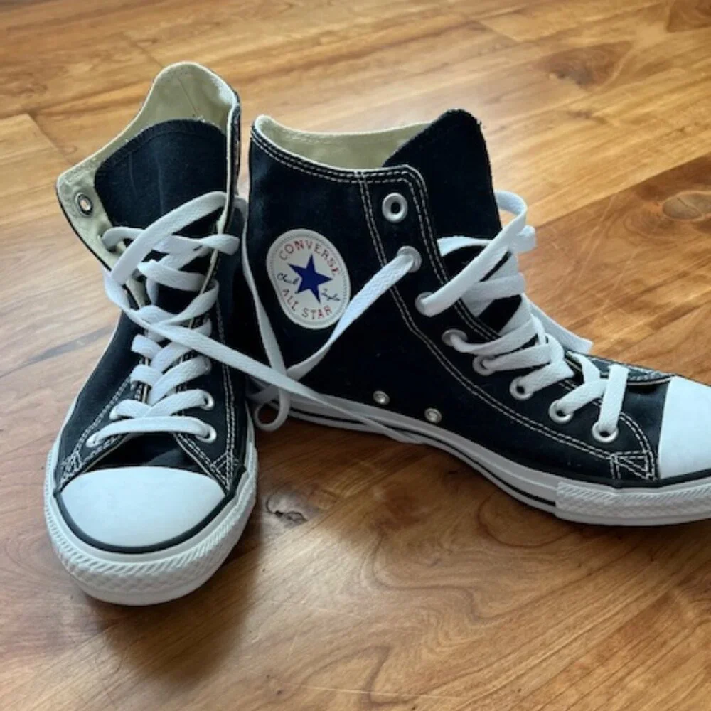 NWOT** Adults' Converse Chuck Taylor All Star Canvas Hi Sneakers - Picture 4 of 6